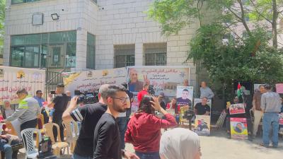 وقفة مع الأسرى في البيرة (2)